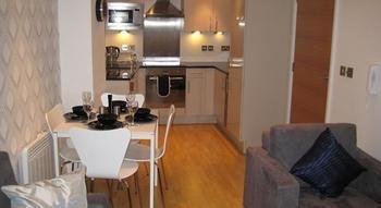 Woodlock Apartments Лидс Экстерьер фото